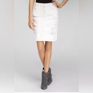 Current/Elliott
Skirt - The Stiletto Pencil in White Tattered